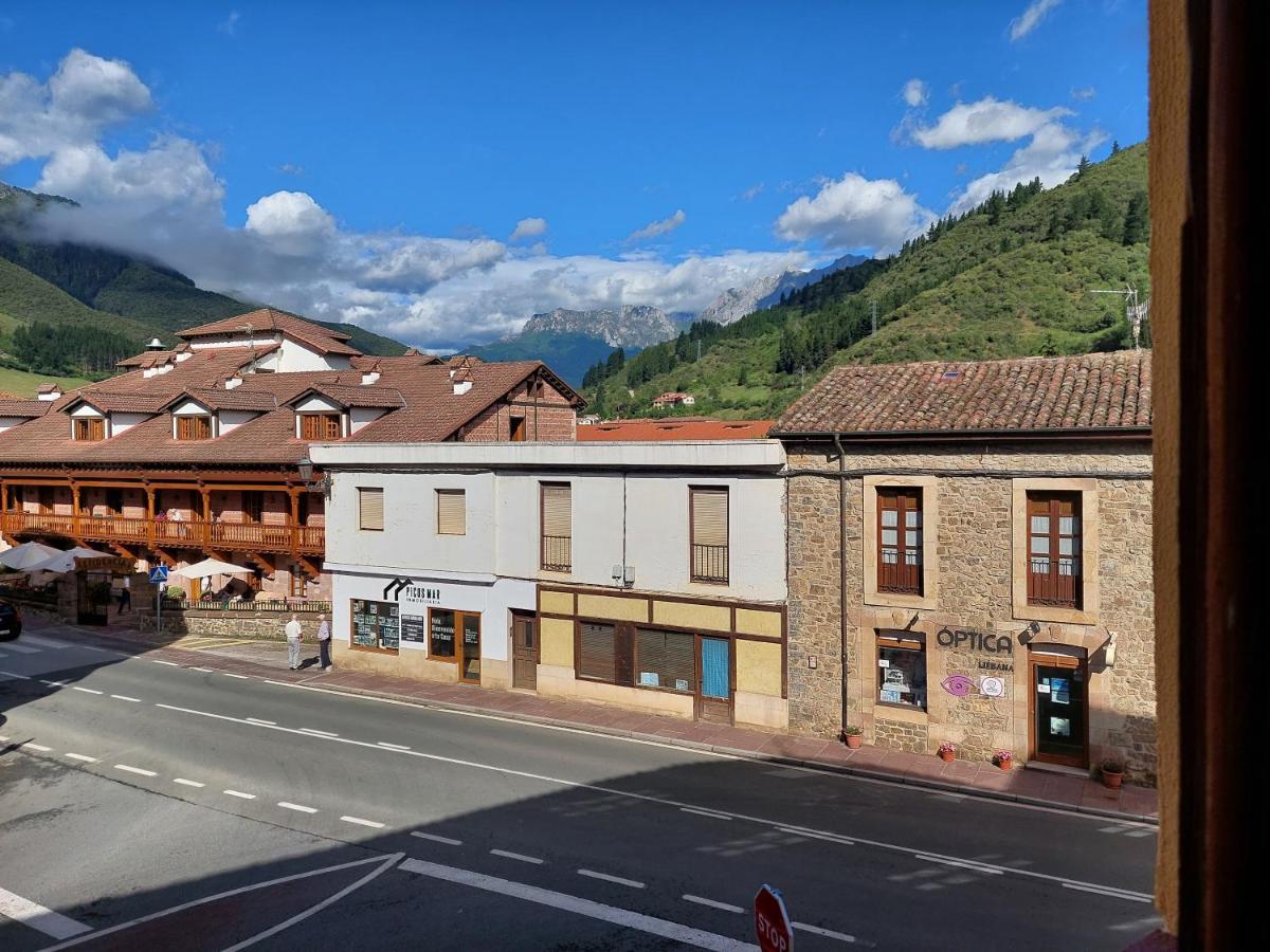 Hosteria Picos De Europa Potes Eksteriør billede