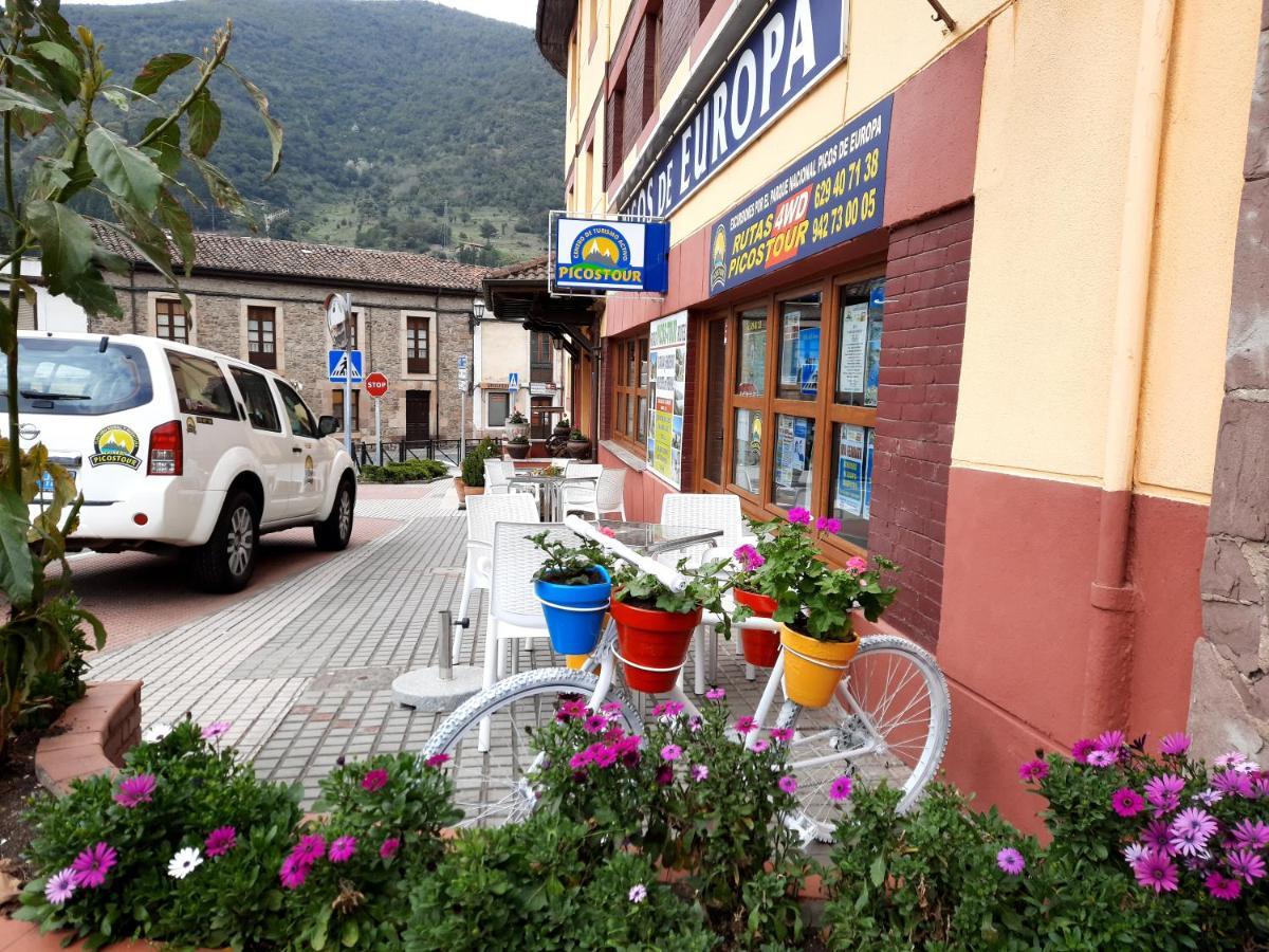 Hosteria Picos De Europa Potes Eksteriør billede