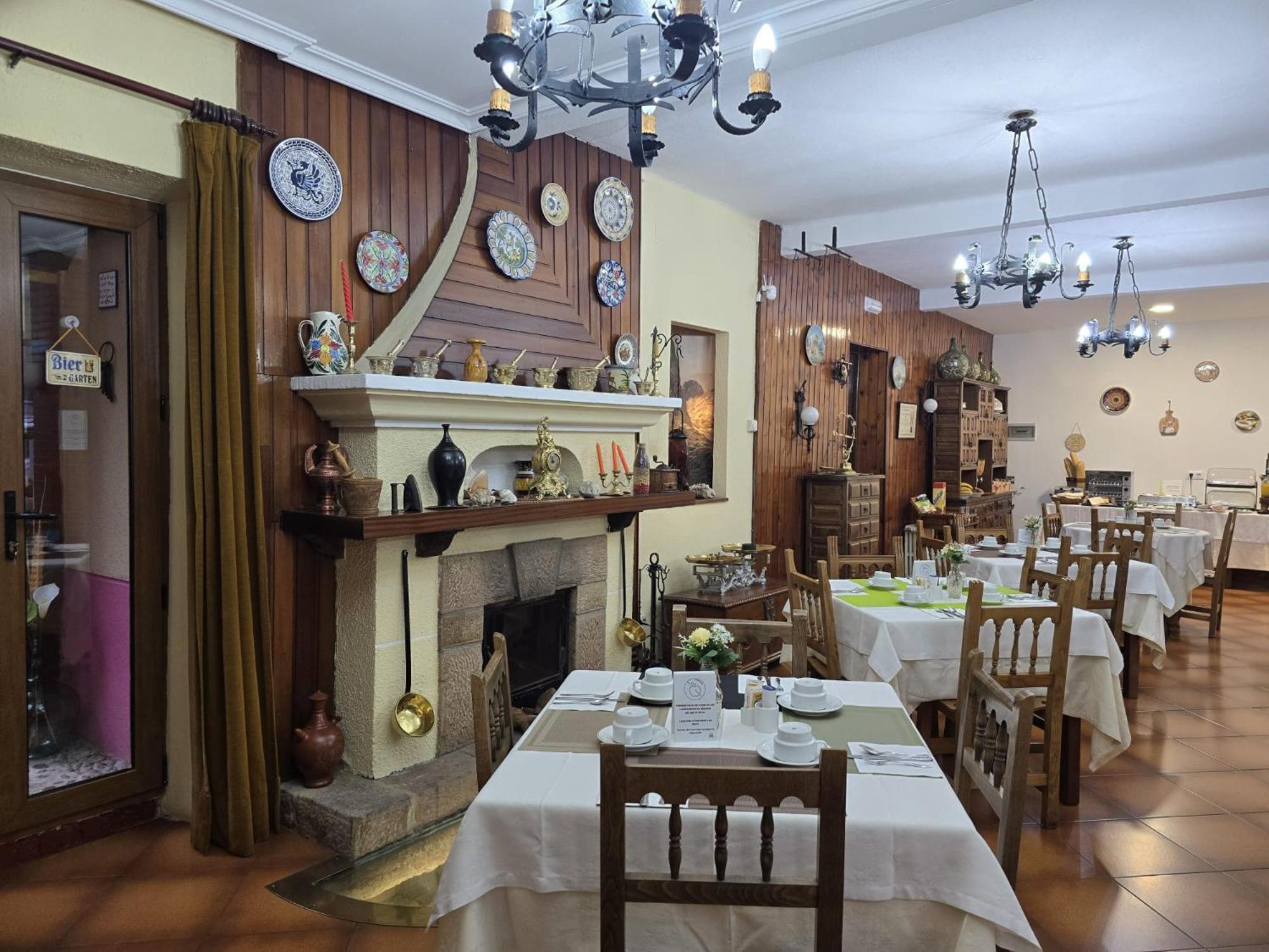 Hosteria Picos De Europa Potes Eksteriør billede