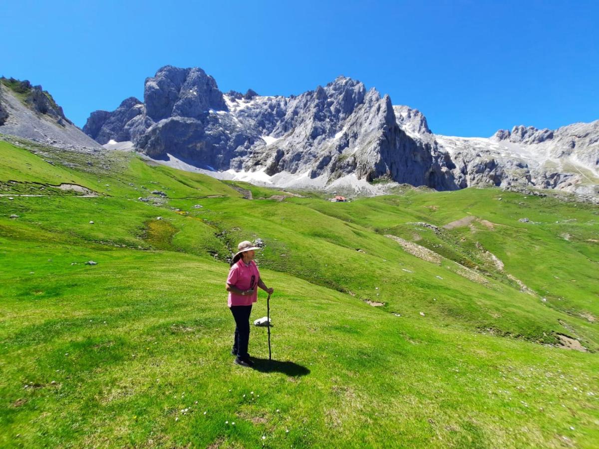 Hosteria Picos De Europa Potes Eksteriør billede